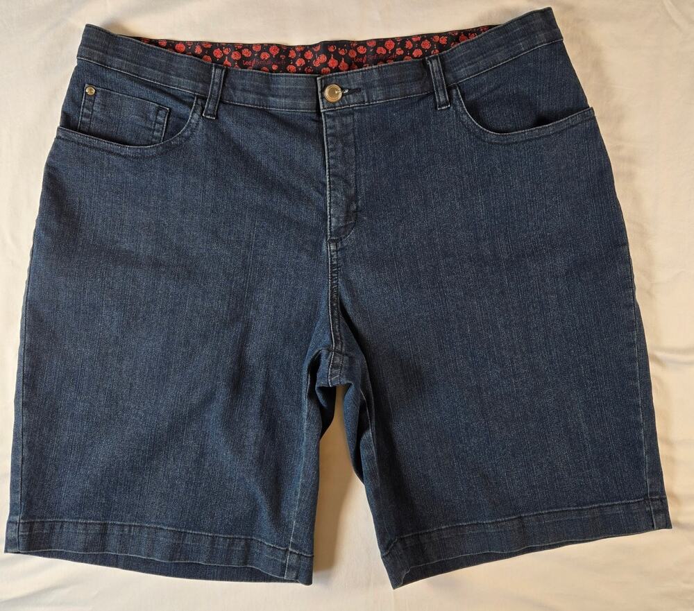 LEE SINFULLY SOFT DENIM BERMUDA SHORTS SZ 20W M DARK WASH STRETCH